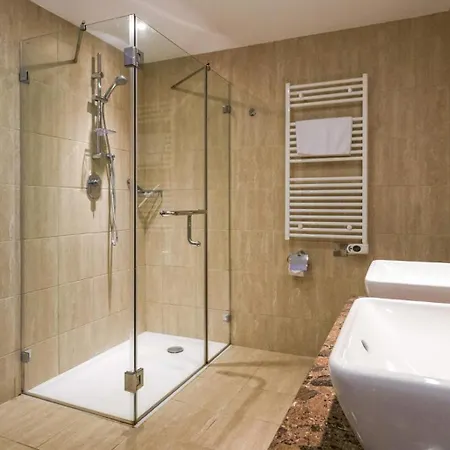 Villa Apr01 Apollo With Stunning Sunset Views, Aphrodite Hills Kouklia