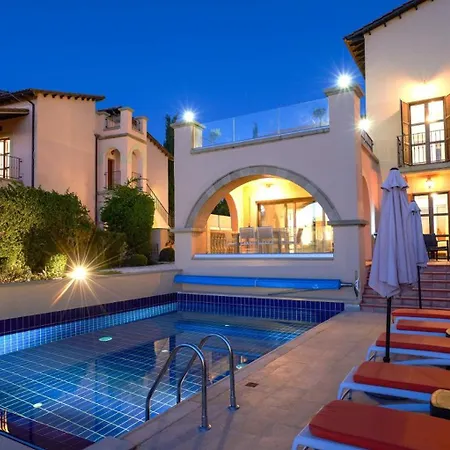 Apr01 Apollo With Stunning Sunset Views, Aphrodite Hills Kouklia